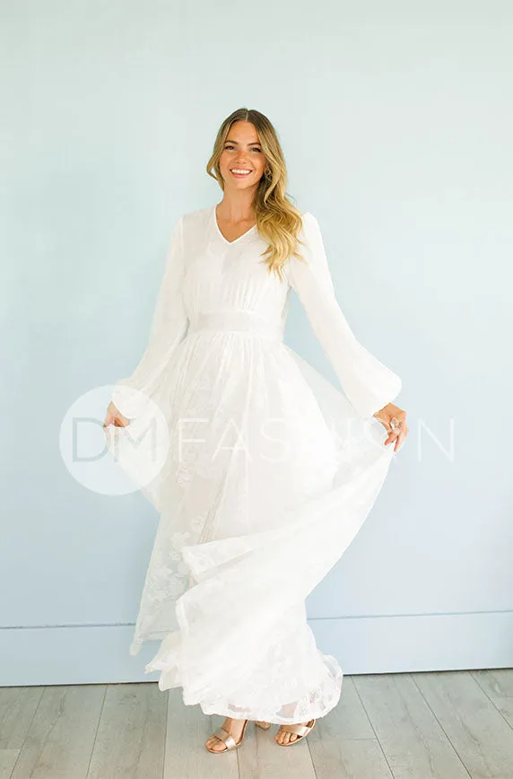 Adoria White Floral Velvet Maxi With Pockets - DM Exclusive- Restocked - Maternity Friendly