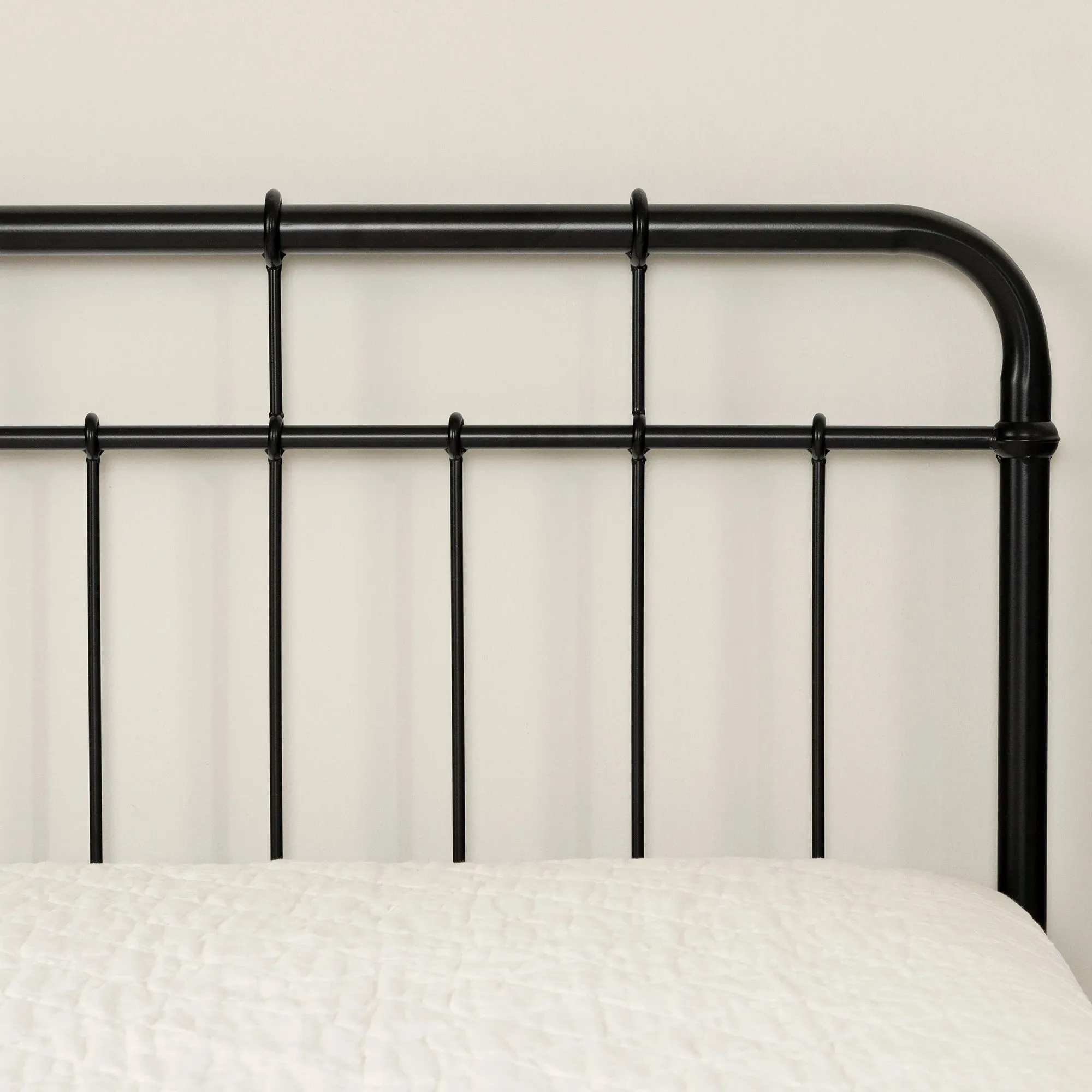 Metal Complete Bed - Fernley