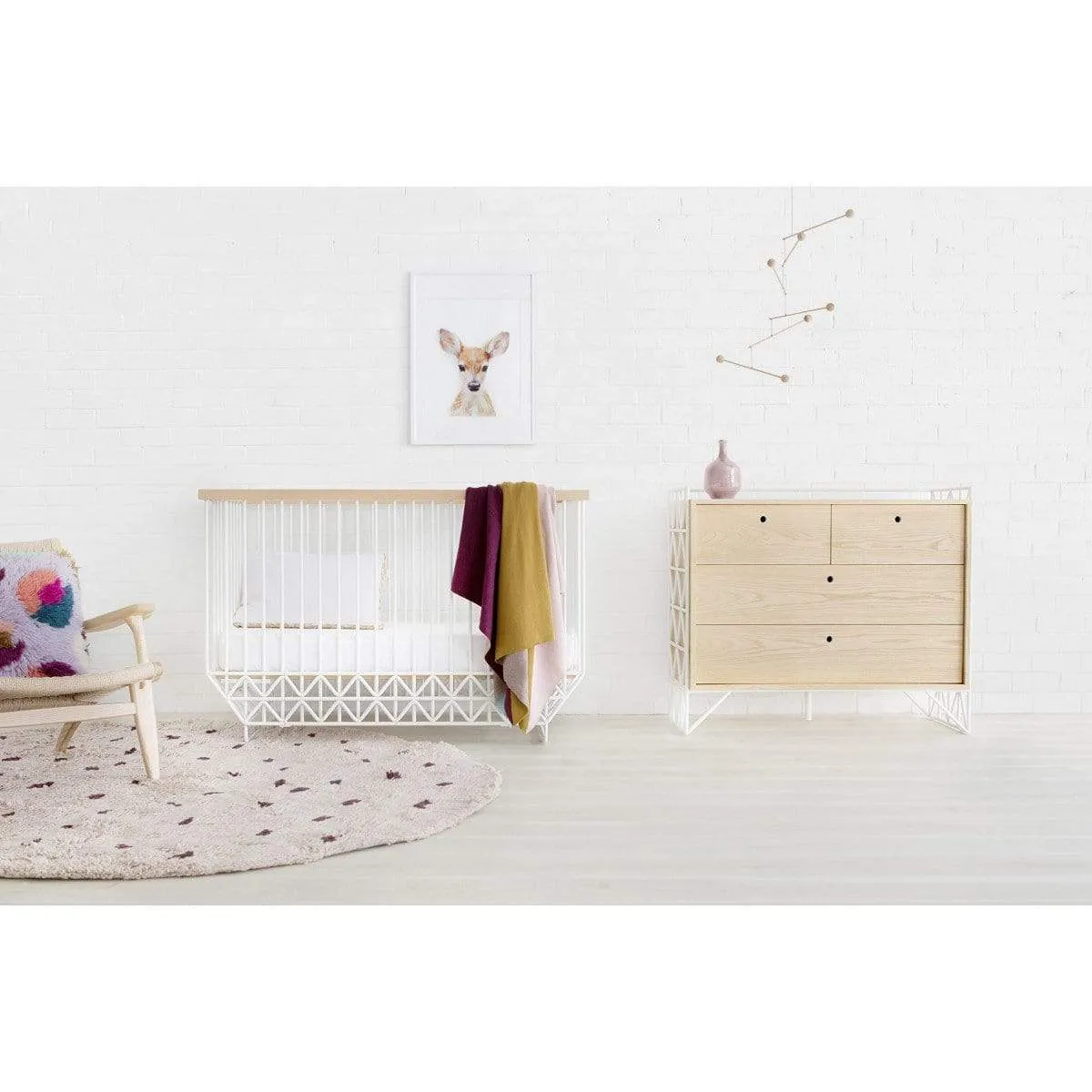 Ubabub Mod 4-Drawer Dresser